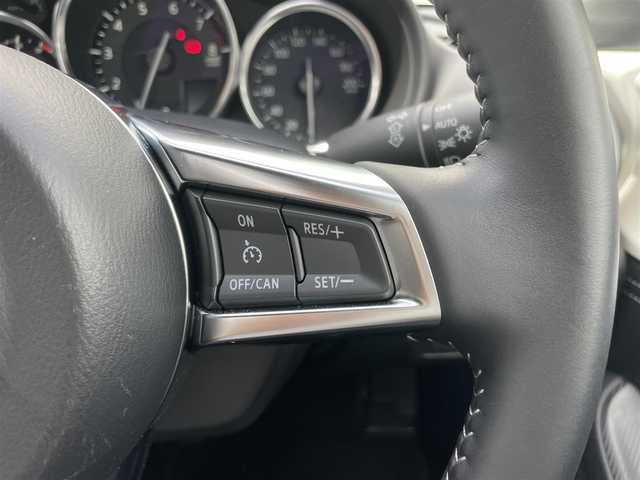 マツダ ロードスター S スペシャルパッケージ 新潟県 2023(令5)年 0.4万km スノーフレイクホワイトパールマイカ ワンオーナー/HDDナビ/ワンセグテレビ/バックカメラ/クルーズコントロール/コーナーセンサー/プッシュスタート/運転席助手席シートヒーター/Bluetooth/スペアキー1個