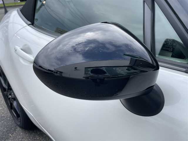マツダ ロードスター S スペシャルパッケージ 新潟県 2023(令5)年 0.4万km スノーフレイクホワイトパールマイカ ワンオーナー/HDDナビ/ワンセグテレビ/バックカメラ/クルーズコントロール/コーナーセンサー/プッシュスタート/運転席助手席シートヒーター/Bluetooth/スペアキー1個