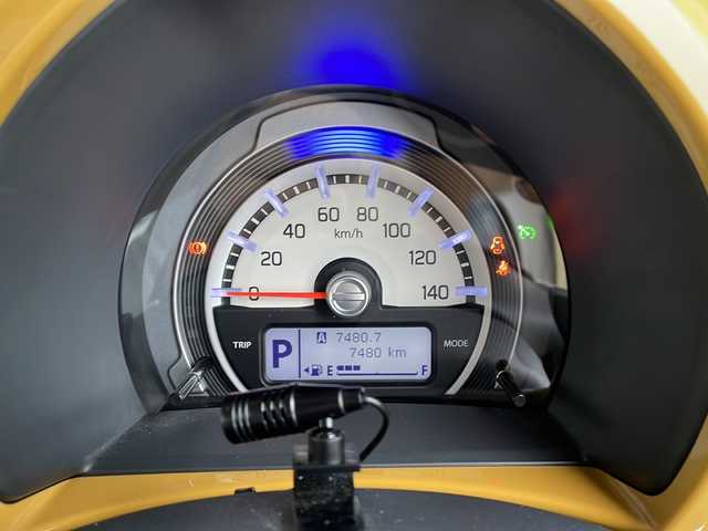 スズキ ハスラー J ターボ 岐阜県 2019(令1)年 0.8万km アクティブイエロー/ホワイト2トーンルーフ 登録時走行距離7480km/社外ＳＤナビ(MDV-D706BTW)/フルセグＴＶ/バックカメラ/ターボ/レーンキープアシスト/プリクラッシュ/シートヒーター/純正アルミホイール(15インチ)/プッシュスタート/スマートキー/前方ドライブレコーダー/Ｂｌｕｅｔｏｏｔｈ接続/パドルシフト/禁煙車/純正フロアマット/キセノンヘッドライト/オートライト/ドアバイザー/CDチェンジャー/ETC/横滑り防止装置/アイドリングストップ/パワーウィンドウ/パワーステアリング/ABS