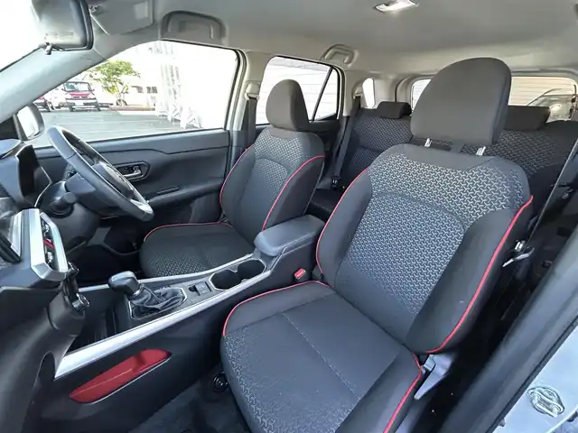 トヨタ ライズ Z 群馬県 2024(令6)年 0.8万km ブラックマイカメタリック/シャイニングホワイトパール 2トーンカラー/9型ディスプレイオーディオ/USB・HDMI・フルセグ/Apple CarPlay/Android Auto/バックカメラ/ビルトインETC/ステアリングスイッチ/前席シートヒーター/追従クルーズコントロール/横滑り防止装置/レーンキープアシスト/衝突軽減ブレーキ/アイドリングストップ/LEDヘッドランプ/シーケンシャルターンランプ/純正アルミホイール/取説・保証書/スマートキー×2