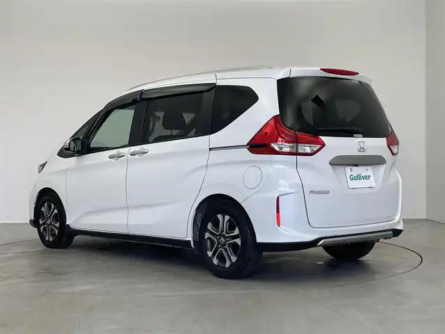 ホンダ フリード クロスター ホンダセンシング 埼玉県 2021(令3)年 4.5万km プラチナホワイトパール 純正メモリナビ/ CD DVD Bluetooth フルセグ/バックカメラ/レーダークルーズコントロール/前後ドライブレコーダー/両側パワースライドドア/ビルトインETC/シートヒーター/ハーフレザーシート/衝突被害軽減/前後コーナーセンサー/純正15インチアルミホイール