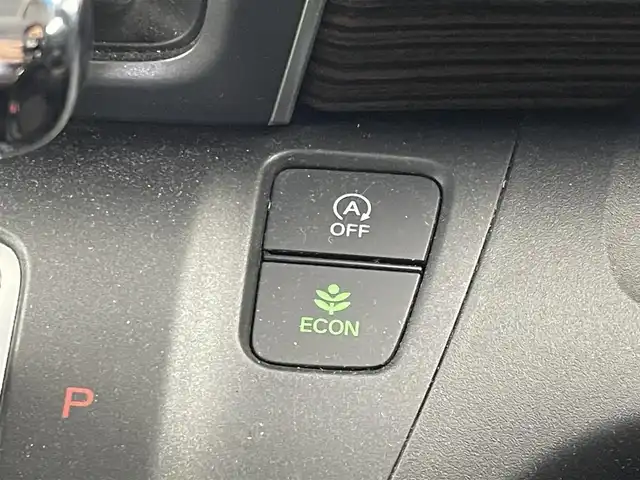 ホンダ フリード クロスター ホンダセンシング 埼玉県 2021(令3)年 4.5万km プラチナホワイトパール 純正メモリナビ/ CD DVD Bluetooth フルセグ/バックカメラ/レーダークルーズコントロール/前後ドライブレコーダー/両側パワースライドドア/ビルトインETC/シートヒーター/ハーフレザーシート/衝突被害軽減/前後コーナーセンサー/純正15インチアルミホイール