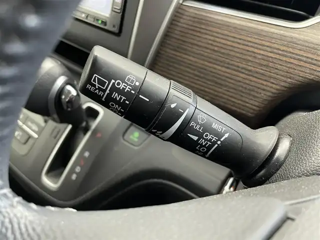 ホンダ フリード クロスター ホンダセンシング 埼玉県 2021(令3)年 4.5万km プラチナホワイトパール 純正メモリナビ/ CD DVD Bluetooth フルセグ/バックカメラ/レーダークルーズコントロール/前後ドライブレコーダー/両側パワースライドドア/ビルトインETC/シートヒーター/ハーフレザーシート/衝突被害軽減/前後コーナーセンサー/純正15インチアルミホイール