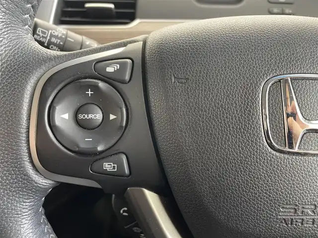 ホンダ フリード クロスター ホンダセンシング 埼玉県 2021(令3)年 4.5万km プラチナホワイトパール 純正メモリナビ/ CD DVD Bluetooth フルセグ/バックカメラ/レーダークルーズコントロール/前後ドライブレコーダー/両側パワースライドドア/ビルトインETC/シートヒーター/ハーフレザーシート/衝突被害軽減/前後コーナーセンサー/純正15インチアルミホイール