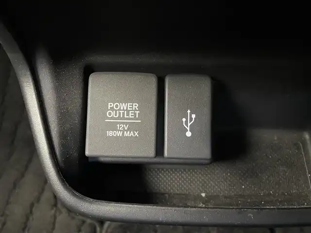 ホンダ フリード クロスター ホンダセンシング 埼玉県 2021(令3)年 4.5万km プラチナホワイトパール 純正メモリナビ/ CD DVD Bluetooth フルセグ/バックカメラ/レーダークルーズコントロール/前後ドライブレコーダー/両側パワースライドドア/ビルトインETC/シートヒーター/ハーフレザーシート/衝突被害軽減/前後コーナーセンサー/純正15インチアルミホイール