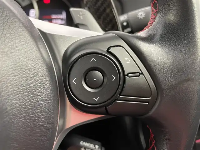 トヨタ ８６ GT リミテッド 大分県 2016(平28)年 2.5万km ピュアレッド 純正SDナビ　型式：NSCD-W66/【ワンセグTV、BT対応、CD、AM/FM】/ステアリングスイッチ/バックカメラ/プッシュスタート/スマートキー/クルーズコントロール/ETC/前後ドライブレコーダー/ハーフレザーシート/・前席シートヒーター/エンジンスターター/横滑り防止装置/電動格納ミラー/純正フロアマット/オートライト/LEDヘッドライト/LEDフォグ/純正17インチアルミホイール