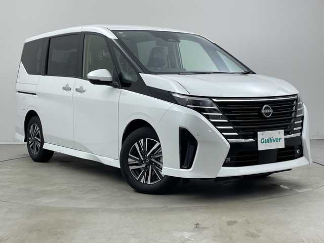 日産 セレナ e－パワー ハイウェイスター V 新潟県 2025(令7)年 0.1千km プリズムホワイト アラウンドビューモニター/プロパイロット　/両側パワースライドドア　/フリップダウンモニター　/純正メモリナビ（Bluetooth・USB）/フルセグ　/ブラインドスポットモニター/追従クルーズコントロール/レーンキープアシスト　/前後コーナーセンサー/ＬＥＤオートライト　/オートマチックハイビーム/インテリジェントルームミラー　/ビルトインＥＴＣ/レザーステアリング/ステアリングスイッチ/純正１６インチアルミホイール/スマートキー/スペアキー