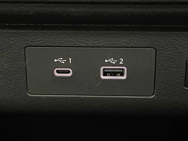 日産 セレナ e－パワー ハイウェイスター V 新潟県 2025(令7)年 0.1千km プリズムホワイト アラウンドビューモニター/プロパイロット　/両側パワースライドドア　/フリップダウンモニター　/純正メモリナビ（Bluetooth・USB）/フルセグ　/ブラインドスポットモニター/追従クルーズコントロール/レーンキープアシスト　/前後コーナーセンサー/ＬＥＤオートライト　/オートマチックハイビーム/インテリジェントルームミラー　/ビルトインＥＴＣ/レザーステアリング/ステアリングスイッチ/純正１６インチアルミホイール/スマートキー/スペアキー