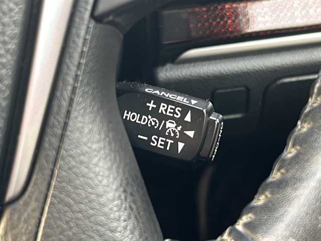 トヨタ クラウン ハイブリッド ロイヤルサルーン Four 秋田県 2017(平29)年 3.9万km ホワイトパールクリスタルシャイン 純正SDナビ/純正BT、CD、DVD、TV/バックカメラ/ドライブレコーダー/社外17インチAW/純正17インチAWサマー積込み/４WD/スペアキー/保証書、取説