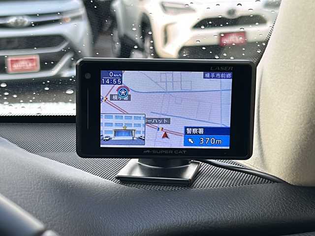 トヨタ クラウン ハイブリッド ロイヤルサルーン Four 秋田県 2017(平29)年 3.9万km ホワイトパールクリスタルシャイン 純正SDナビ/純正BT、CD、DVD、TV/バックカメラ/ドライブレコーダー/社外17インチAW/純正17インチAWサマー積込み/４WD/スペアキー/保証書、取説