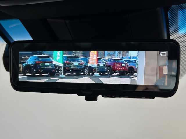 トヨタ クラウン ハイブリッド RS アドバンス 宮城県 2019(令1)年 7.1万km プレシャスブラックパール トヨタセーフティセンス/・プリクラッシュセーフティ/・レーントレーシングアシスト/・レーダークルーズコントロール/・ロードサインアシスト/・アダプティブハイビームシステム/・ブラインドスポットモニター/・インテリジェントクリアランスソナー/・パーキングアシスト/・リヤクロストラフィックオートブレーキ/純正ナビ/・フルセグTV/Bluetooth/CD/AUX/USB/・全方位カメラ/・ETC2.0/・ドライブレコーダー/デジタルインナーミラー/ヘッドアップディスプレイ/電動パーキングブレーキ/・オートブレーキホールド/100V充電/パドルシフト/ハーフレザーシート/・パワーシート（運転席/助手席）/・シートヒーター（運転席/助手席）/・シートメモリー（運転席）/・ステアリグヒーター/・ステアリングスイッチ/LEDヘッドライト/・オートライト/・フォグランプ/純正アルミホイール/純正フロアマット