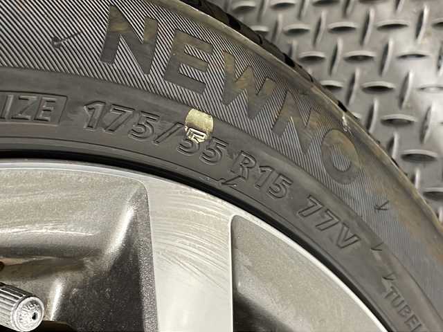 トヨタ タンク カスタムG－T 広島県 2018(平30)年 2.5万km マゼンタベリーマイカM 社外ナビ　/両側パワースライドドア　/バックカメラ　/フルセグ　/クルーズコントロール　/レーンキープアシスト　/衝突軽減　/オートライト　/LEDヘッドランプ　/スマートキー　/フォグランプ　/Bluetooth　/ETC/純正15インチアルミホイール(175/55/R15)/エアバック（運転席/助手席）