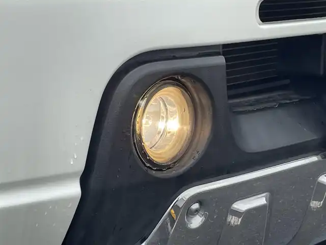 スズキ ジムニー クロスアドベンチャー 岩手県 2012(平24)年 6.8万km パールホワイト 禁煙車/4WD（切替）/ワンオーナー/社外オーディオ(1DIN)　　/シートヒーター/LEDヘッドライト　/フォグランプ　/ヘッドライトレベリング　/電動格納ミラー　/ウィンカーミラー　/革巻きステアリング/シガーソケット