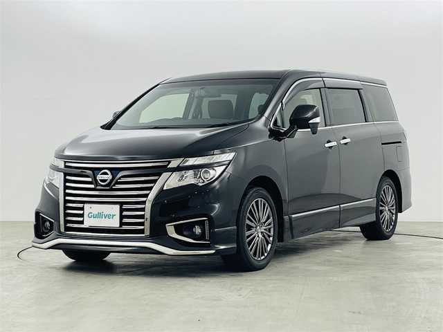 日産 エルグランド 250HWS アーバンクロム 福島県 2015(平27)年 7.9万km ファントムブラック 純正メモリナビゲーション　/【AM/FM/DVD/CD/Bluetooth/フルセグ】/型番:MM515D-L/・TVキャンセラー/バックカメラ　/ハーフレザーシート　/デジタルインナーミラー　/両側パワースライドドア　/クルーズコントロール　/ウッドコンビステアリング　/ステアリングスイッチ　/ＥＴＣ　/プッシュスタート　/・スマートキー/・スペアキー/純正フロアマット/LEDライト/・オートライト/・ドアバイザー