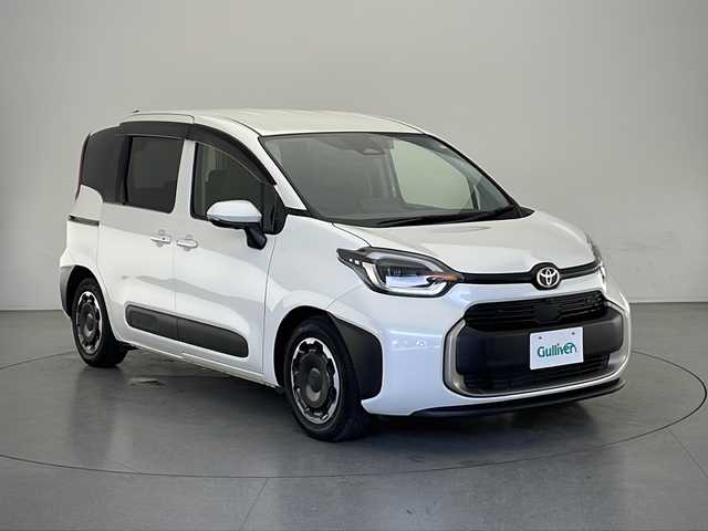 トヨタ シエンタ ハイブリッド Z 長野県 2023(令5)年 2万km ホワイトパールクリスタルシャイン 純正メモリナビ&フルセグTV&USB&BT/トヨタセーフティセンス/アダプティブクルーズコントロール/レーンディパーチャーアラート/プリクラッシュセーフティ/ブラインドスポットモニター/クリアランスソナー/リアクロストラフィックアラート/パーキングサポートブレーキ/ロードサインアシスト/オートマチックハイビーム/先行車発進告知/両側パワースライドドア/ステアリングスイッチ/2列目サンシェード/全方位カメラ/ビルトインETC2.0/LEDヘッドライト/オートライト/電動格納ミラー/ウィンカーミラー/ドアミラーヒーター/純正ホイールキャップ装着/純正フロアマット/純正ドアバイザー/プッシュスタート/スマートキー