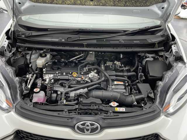 トヨタ シエンタ ハイブリッド Z 長野県 2023(令5)年 2万km ホワイトパールクリスタルシャイン 純正メモリナビ&フルセグTV&USB&BT/トヨタセーフティセンス/アダプティブクルーズコントロール/レーンディパーチャーアラート/プリクラッシュセーフティ/ブラインドスポットモニター/クリアランスソナー/リアクロストラフィックアラート/パーキングサポートブレーキ/ロードサインアシスト/オートマチックハイビーム/先行車発進告知/両側パワースライドドア/ステアリングスイッチ/2列目サンシェード/全方位カメラ/ビルトインETC2.0/LEDヘッドライト/オートライト/電動格納ミラー/ウィンカーミラー/ドアミラーヒーター/純正ホイールキャップ装着/純正フロアマット/純正ドアバイザー/プッシュスタート/スマートキー