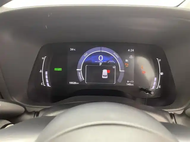 トヨタ シエンタ ハイブリッド Z 福井県 2023(令5)年 2万km ホワイトパールクリスタルシャイン 純正メモリナビ/（ＦＭ／ＡＭフルセグＴＶ／ＵＳＢ／ＢＴ）/トヨタセーフティセンス/アダプティブクルーズコントロール/レーンディパーチャーアラート/プリクラッシュセーフティ/ブラインドスポットモニター/クリアランスソナー/リアクロストラフィックアラート/パーキングサポートブレーキ/ロードサインアシスト/オートマチックハイビーム/先行車発進告知/両側パワースライドドア/ステアリングスイッチ/2列目サンシェード/全方位カメラ/ビルトインETC2.0/LEDヘッドライト/オートライト/電動格納ミラー/ウィンカーミラー/ドアミラーヒーター/純正ホイールキャップ装着/純正フロアマット/純正ドアバイザー/プッシュスタート/スマートキーメモリナビ