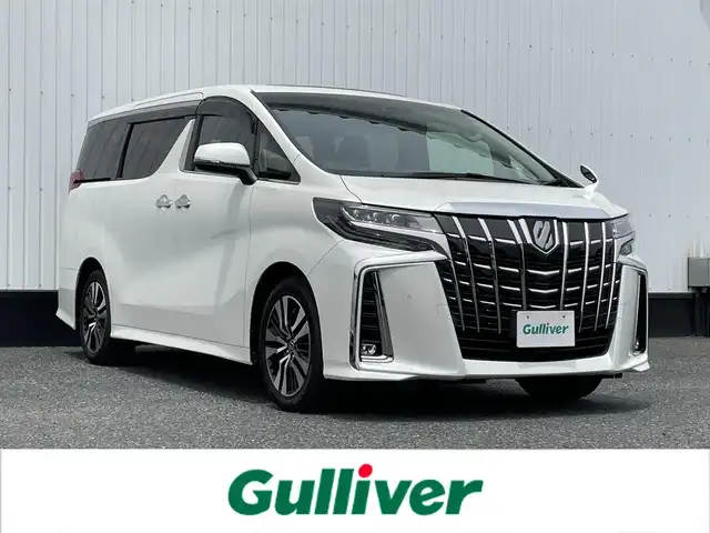 トヨタ アルファード S Cパッケージ 千葉県 2022(令4)年 3.2万km ホワイトパールクリスタルシャイン 純正ディスプレイオーディオ/(フルセグTV/AM/FM/BT/DVD/CD)/ナビキットあり/バックカメラ/衝突被害軽減システム/車線逸脱警報/クルーズコントロール/フリップダウンモニター/サンルーフ/レザーシート/両側パワースライドドア/横滑り防止装置/ビルトインETC/LEDヘッドライト/フォグランプ/オートライト/ウィンカーミラー/電動格納ミラー/純正18インチAW/シートヒーター/エアシート/シートリフター/ステアリングヒーター/プッシュスタート/スマートキー/フロアマット/ドアバイザー/スペアキー/取扱説明書/保証書