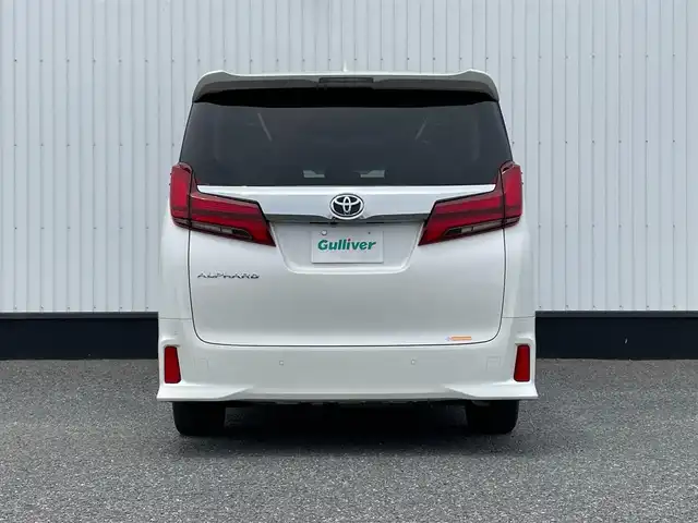 トヨタ アルファード S Cパッケージ 千葉県 2022(令4)年 3.2万km ホワイトパールクリスタルシャイン 純正ディスプレイオーディオ/(フルセグTV/AM/FM/BT/DVD/CD)/ナビキットあり/バックカメラ/衝突被害軽減システム/車線逸脱警報/クルーズコントロール/フリップダウンモニター/サンルーフ/レザーシート/両側パワースライドドア/横滑り防止装置/ビルトインETC/LEDヘッドライト/フォグランプ/オートライト/ウィンカーミラー/電動格納ミラー/純正18インチAW/シートヒーター/エアシート/シートリフター/ステアリングヒーター/プッシュスタート/スマートキー/フロアマット/ドアバイザー/スペアキー/取扱説明書/保証書