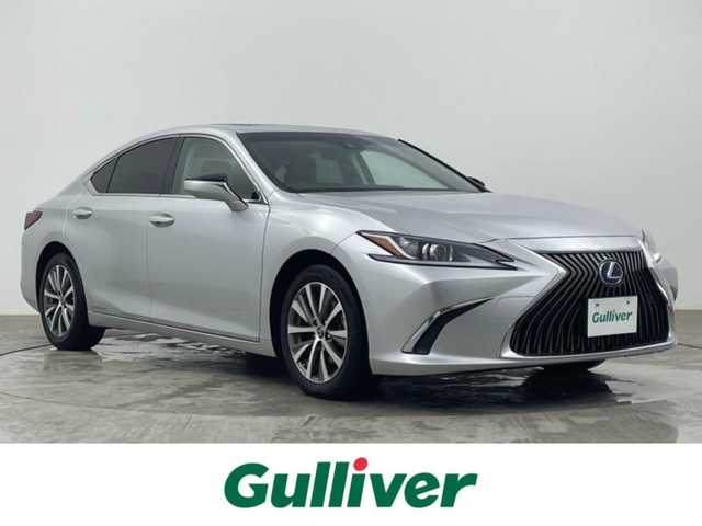 レクサス ＥＳ 300h 大分県 2018(平30)年 8.8万km プラチナムシルバーメタリック メーカーOPナビ/TV・Bluetooth・FM・AM/サンルーフ/バックカメラ/レーダークルーズ/ステアリングヒーター/パドルシフト/ベンチレーションシート/パワーシート/BSM/ETC/LEDヘッドライト/電動パーキングブレーキ/フロアマット/衝突軽減システム