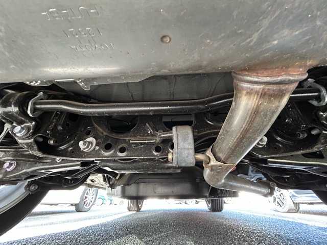 トヨタ ハリアー ハイブリッド Z レザーパッケージ 千葉県 2024(令6)年 0.4万km スティールブロンドM JBLディスプレイオーディオ/純正ナビ/フルセグテレビ/Bluetooth/Miracast/ETC2.0/パノラミックビューモニター/純正デジタルインナーミラー/ヘッドアップディスプレイ/パワーバックドア/レーンキープアシスト/プラインドスポットモニター/プリクラッシュセーフティー/リアクロストラフィックアラート/ロードサインアシスト/左右分離型オートエアコン/前席パワーシート/前席シートヒーター/前席エアシート/ステアリングヒーター/オートライト/オートマチックハイビーム/LEDヘッドライト/電動格納ウインカーミラー/電動パーキングブレーキ/プッシュスタート/スマートキー/純正ドアバイザー/純正フロアマット/純正アルミホイール/保証書/取扱説明書