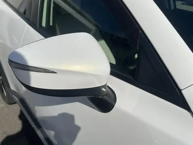 マツダ ＣＸ－３ XD ツーリング Lパッケージ 秋田県 2015(平27)年 9.5万km クリスタルホワイトパールマイカ ４WD/ターボ/衝突軽減システム/LEDヘッドライト/純正SDナビ/フルセグ/バックカメラ/マツダ純正18インチアルミ（夏タイヤ装着）/スマートキー/純正エンジンスターター/アイドリングストップ/プッシュスタート/クルーズコントロール追従走行有/レーンキープアシスト/オートマチックハイビーム/AFS（アダプティブ・フロントライティング・システム）/MTモード付AT/ステアリングスイッチ/パドルシフト/ブラインドスポットモニター/前席シートヒーター/ETC/純正フロアマット/純正ドアバイザー/オートライト/オートエアコン/パワーステアリング/パワーウィンドウ/横滑り防止/盗難防止装置/寒冷地仕様/電動格納ウィンカーミラー/キーレスエントリー/保証書/取扱説明書/記録簿/スペアキー1本有