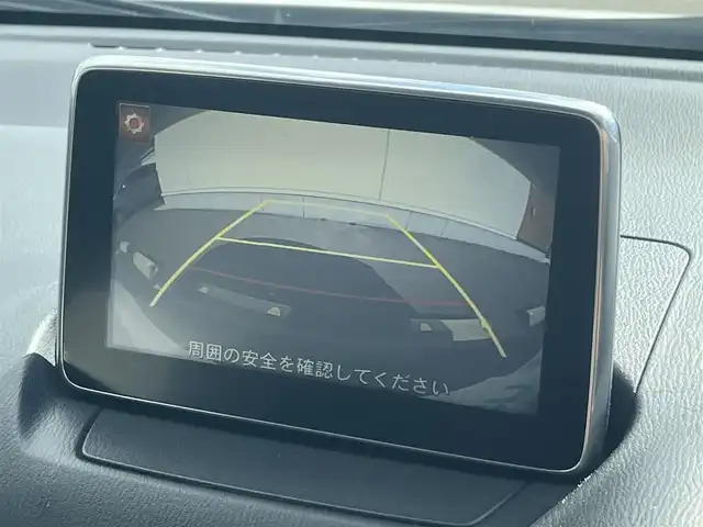 マツダ ＣＸ－３ XD ツーリング Lパッケージ 秋田県 2015(平27)年 9.5万km クリスタルホワイトパールマイカ ４WD/ターボ/衝突軽減システム/LEDヘッドライト/純正SDナビ/フルセグ/バックカメラ/マツダ純正18インチアルミ（夏タイヤ装着）/スマートキー/純正エンジンスターター/アイドリングストップ/プッシュスタート/クルーズコントロール追従走行有/レーンキープアシスト/オートマチックハイビーム/AFS（アダプティブ・フロントライティング・システム）/MTモード付AT/ステアリングスイッチ/パドルシフト/ブラインドスポットモニター/前席シートヒーター/ETC/純正フロアマット/純正ドアバイザー/オートライト/オートエアコン/パワーステアリング/パワーウィンドウ/横滑り防止/盗難防止装置/寒冷地仕様/電動格納ウィンカーミラー/キーレスエントリー/保証書/取扱説明書/記録簿/スペアキー1本有