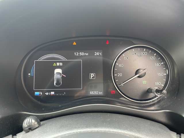 日産 キックス X 沖縄県 2020(令2)年 6.9万km ブリリアントホワイトパール 純正ナビ・TV・Bluetooth・CD・DVD/全方位カメラ/ETC/衝突軽減システム/プロパイロット/オートライト/デジタルインナーミラー/ステアリングスイッチ/LEDヘッドライト