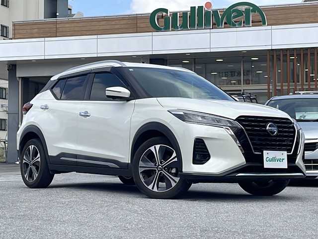 日産 キックス X 沖縄県 2020(令2)年 6.9万km ブリリアントホワイトパール 純正ナビ・TV・Bluetooth・CD・DVD/全方位カメラ/ETC/衝突軽減システム/プロパイロット/オートライト/デジタルインナーミラー/ステアリングスイッチ/LEDヘッドライト