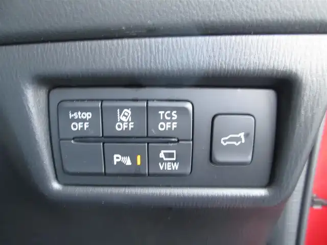 マツダ ＣＸ－５ XD Lパッケージ 千葉県 2017(平29)年 5.5万km ソウルレッドクリスタルM 4WD/サンルーフ/白革シート/純正マツダコネクトナビ/純正BOSEスピーカーサウンドシステム/【CD/DVD/BT/USB/AUX/フルセグTV】/ヘッドアップディスプレイ/ステアリングリモコン/ヒーター/バックカメラ/左サイドカメラ/純正ドライブレコーダー(前のみ)/純正ETC2.0/パワーバックドア/前席パワーシート/全席シートヒーター/フロント、リアコーナーセンサー/電動パーキングブレーキ/オートブレーキホールド/ＬＥＤヘッドライト/LEDフォグ/レーダークルーズコントロール/純正トノカバー/スペアキー(板キーのみ)/新車保証書/取扱説明書