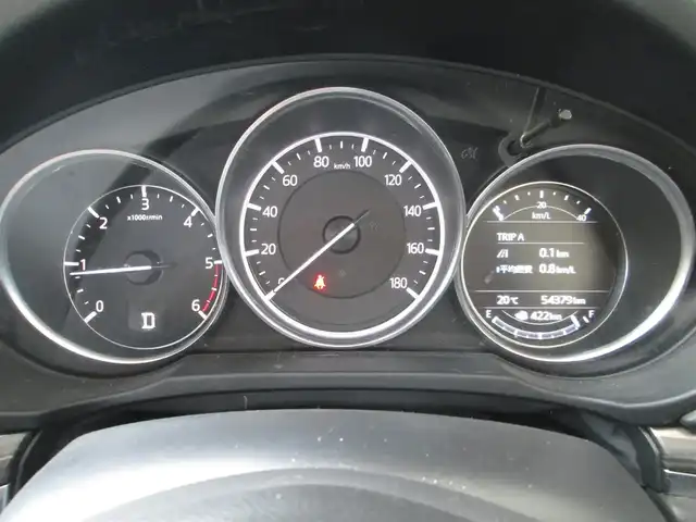 マツダ ＣＸ－５ XD Lパッケージ 千葉県 2017(平29)年 5.5万km ソウルレッドクリスタルM 4WD/サンルーフ/白革シート/純正マツダコネクトナビ/純正BOSEスピーカーサウンドシステム/【CD/DVD/BT/USB/AUX/フルセグTV】/ヘッドアップディスプレイ/ステアリングリモコン/ヒーター/バックカメラ/左サイドカメラ/純正ドライブレコーダー(前のみ)/純正ETC2.0/パワーバックドア/前席パワーシート/全席シートヒーター/フロント、リアコーナーセンサー/電動パーキングブレーキ/オートブレーキホールド/ＬＥＤヘッドライト/LEDフォグ/レーダークルーズコントロール/純正トノカバー/スペアキー(板キーのみ)/新車保証書/取扱説明書