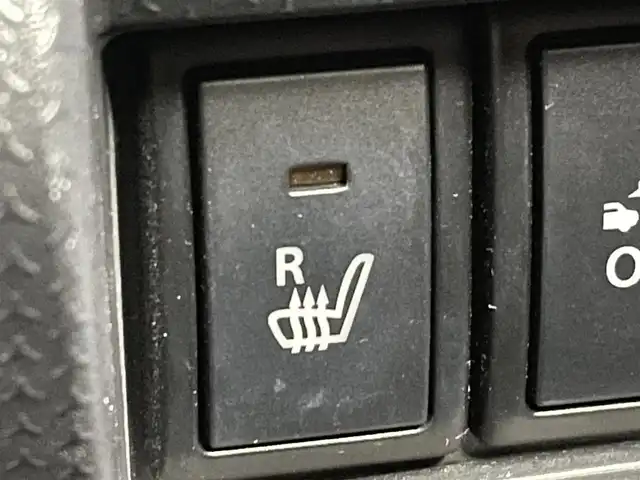 スズキ ハスラー Jスタイル Ⅱ ターボ 群馬県 2017(平29)年 8.1万km クールカーキPM デュアルカメラブレーキサポート　スズキコネクトナビ　全方位モニター　クルーズコントロール　ＨＩＤオートライト　ハーフレザーシート　シートヒーター　純正１５インチＡＷ　ステアリングリモコン　ＥＴＣ　禁煙