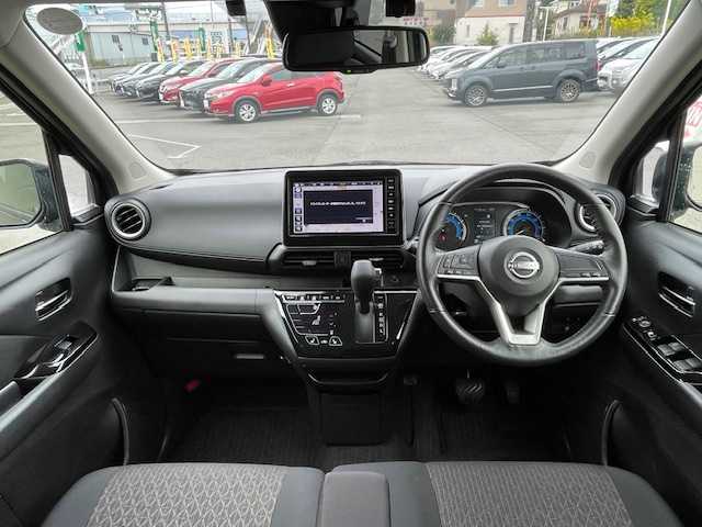 日産 デイズ ハイウェイスターX 静岡県 2024(令6)年 1万km ブラック ●純正9インチナビ/(フルセグ/Bluetooth)/(MM223D-L)/●前席シートヒーター/●全方位カメラ/●インテリジェントエマージェンシーブレーキ/●前後インテリジェントソナー/●LEDヘッドライト＆フォグランプ/●オートライト/●革巻きステアリング/●ステアリングスイッチ/●ステアリングヒーター/●ETC2.0/●前後ドライブレコーダー/●電動格納ウィンカーミラー/●レベライザー/●スマートキー/●プッシュスタート/●社外フロアマット/●純正14インチアルミホイール/●ダブル＋サイド＋ニーSRS＋ABS/●保証書/●車両取扱説明書/●ナビ取扱説明書