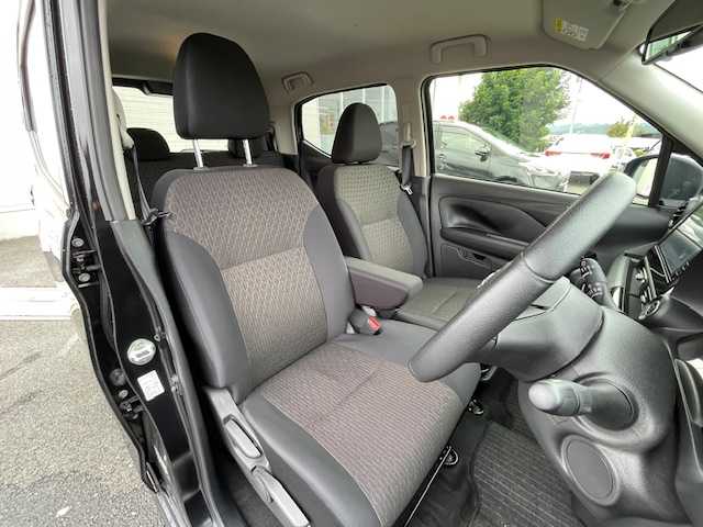 日産 デイズ ハイウェイスターX 静岡県 2024(令6)年 1万km ブラック ●純正9インチナビ/(フルセグ/Bluetooth)/(MM223D-L)/●前席シートヒーター/●全方位カメラ/●インテリジェントエマージェンシーブレーキ/●前後インテリジェントソナー/●LEDヘッドライト＆フォグランプ/●オートライト/●革巻きステアリング/●ステアリングスイッチ/●ステアリングヒーター/●ETC2.0/●前後ドライブレコーダー/●電動格納ウィンカーミラー/●レベライザー/●スマートキー/●プッシュスタート/●社外フロアマット/●純正14インチアルミホイール/●ダブル＋サイド＋ニーSRS＋ABS/●保証書/●車両取扱説明書/●ナビ取扱説明書