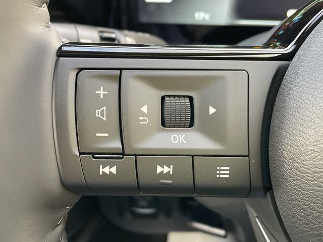 日産 セレナ e－パワー ハイウェイスター V 石川県 2025(令7)年 0.1千km パール 登録済未使用車　純正１２．３型ナビ　フルセグＴＶ　全方位カメラ　両側パワースライド　ＬＥＤヘッドライト　ＥＴＣ２．０　デジタルミラー　ブラインドスポット　フリップダウンモニター　プロパイロット　置くだけ充電　保証書　ドラレコ