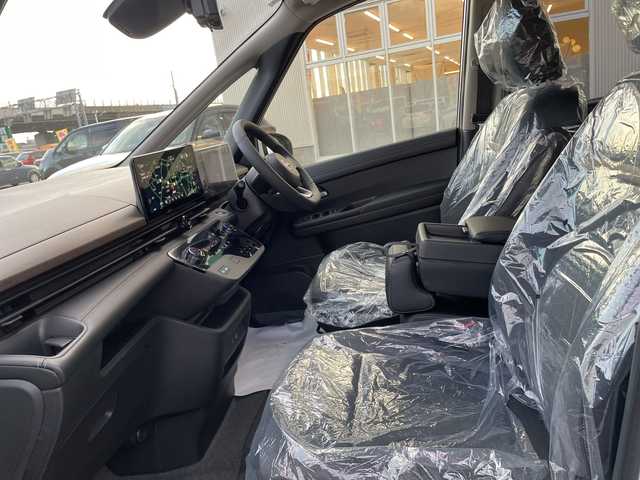 日産 セレナ e－パワー ハイウェイスター V 石川県 2025(令7)年 0.1千km パール 登録済未使用車　純正１２．３型ナビ　フルセグＴＶ　全方位カメラ　両側パワースライド　ＬＥＤヘッドライト　ＥＴＣ２．０　デジタルミラー　ブラインドスポット　フリップダウンモニター　プロパイロット　置くだけ充電　保証書　ドラレコ