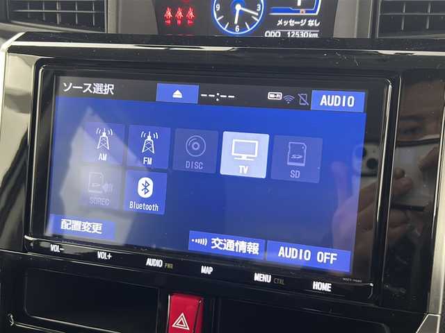 トヨタ ルーミー カスタムG－T 大阪府 2022(令4)年 1.3万km パールホワイトⅢ 純正9型ナビ/・フルセグTV/・BT AUDIO/全方位カメラ/両側パワースライドドア/ETC/ドライブレコーダー/衝突被害軽減システム/レーンキープアシスト/コーナーセンサー前後/クルーズコントロール追従/シートバックテーブル/サンシェード/シートヒーター/LEDヘッドライト/純正15インチAW/純正フロアマット/スマートキー