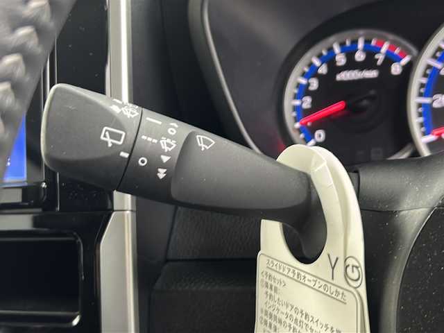 トヨタ ルーミー カスタムG－T 大阪府 2022(令4)年 1.3万km パールホワイトⅢ 純正9型ナビ/・フルセグTV/・BT AUDIO/全方位カメラ/両側パワースライドドア/ETC/ドライブレコーダー/衝突被害軽減システム/レーンキープアシスト/コーナーセンサー前後/クルーズコントロール追従/シートバックテーブル/サンシェード/シートヒーター/LEDヘッドライト/純正15インチAW/純正フロアマット/スマートキー