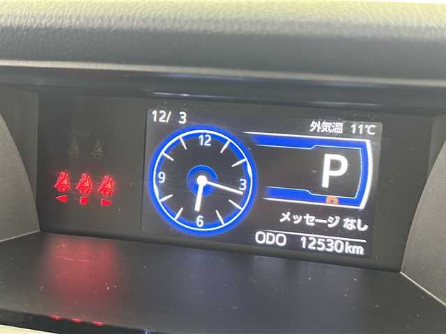 トヨタ ルーミー カスタムG－T 大阪府 2022(令4)年 1.3万km パールホワイトⅢ 純正9型ナビ/・フルセグTV/・BT AUDIO/全方位カメラ/両側パワースライドドア/ETC/ドライブレコーダー/衝突被害軽減システム/レーンキープアシスト/コーナーセンサー前後/クルーズコントロール追従/シートバックテーブル/サンシェード/シートヒーター/LEDヘッドライト/純正15インチAW/純正フロアマット/スマートキー