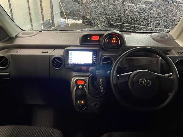 トヨタ スペイド Y 山形県 2017(平29)年 10.3万km スパイシーカーキパールクリスタルシャイン ４WD/社外ナビ/（AM/FM/TV/CD/DVD）/nanoe/電動格納ミラー/ドアバイザー/片側パワースライドドア/ETC/エンジンスターター/社外AW/純正フロアマット