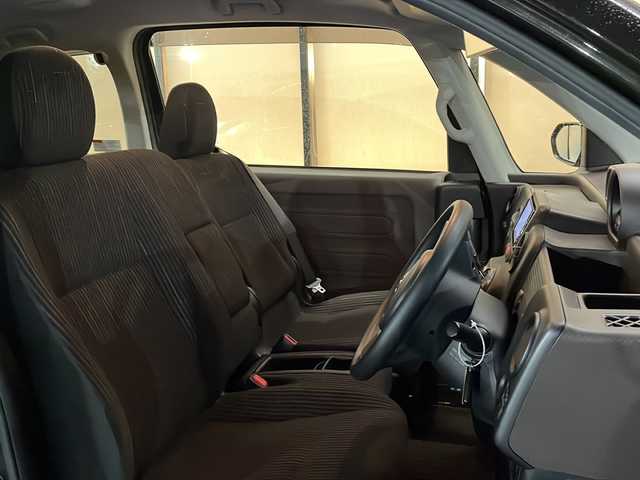 トヨタ スペイド Y 山形県 2017(平29)年 10.3万km スパイシーカーキパールクリスタルシャイン ４WD/社外ナビ/（AM/FM/TV/CD/DVD）/nanoe/電動格納ミラー/ドアバイザー/片側パワースライドドア/ETC/エンジンスターター/社外AW/純正フロアマット