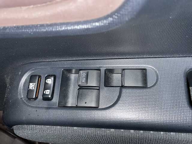 トヨタ スペイド Y 山形県 2017(平29)年 10.3万km スパイシーカーキパールクリスタルシャイン ４WD/社外ナビ/（AM/FM/TV/CD/DVD）/nanoe/電動格納ミラー/ドアバイザー/片側パワースライドドア/ETC/エンジンスターター/社外AW/純正フロアマット