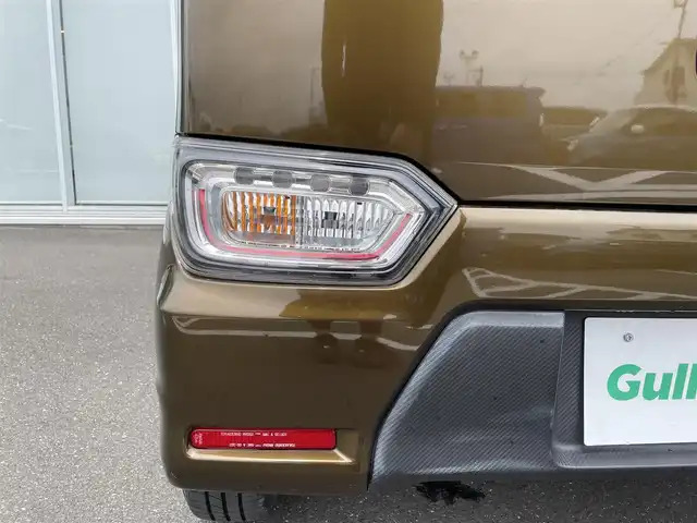 スズキ ワゴンＲ スティングレー HYBRID X 神奈川県 2018(平30)年 3万km ブレイブカーキP ワンオーナー/純正８インチナビ　/Bluetooth/バックカメラ　/フルセグテレビ　　/ドライブレコーダー/レーンキープアシスト　/衝突被害軽減システム /LEDヘッドライト　/シートヒーター/プッシュスタート/スマートキー/ビルトインETC/ドアバイザー/純正アルミホイール/保証書/取扱説明書/記録簿