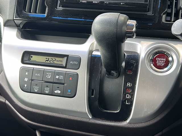 ホンダ Ｎ ＷＧＮ カスタム G Aパッケージ 静岡県 2014(平26)年 7.2万km スマートブラック 【安全装備】/CTBA（シティブレーキアクティブシステム）/低速走行時に、自車が、前方の車両のほぼ真後ろから追突するおそれがあるときに、運転者のブレーキ操作を支援し、衝突回避を支援したり衝突の衝撃を軽減する（作動車速5km/h~30km/h）/【主要装備】/社外ナビ　/ハーフレザーシート　/フルセグテレビ　/バックカメラ　/前後ドライブレコーダー　/スペアキー有り　/プッシュスタート　/スマートキー　/クルーズコントロール　/ディスチャージヘッドランプ　/ＥＴＣ車載器/純正14インチアルミ