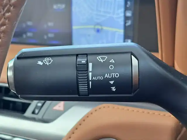 レクサス ＬＣ 500h Lパッケージ 大阪府 2018(平30)年 7.3万km グラファイトブラックガラスフレーク /禁煙車//ワンオーナー//オーカー内装//エイムゲインGTM21インチアルミ//10.3インチメーカーメモリーナビ/・FM・AM・CD・DVD・Blu-ray・フルセグTV・BT・USB//ガラスパノラマルーフ//セミアニリン本革シート//シートヒーター・エアシート//レーダークルーズコントロール//レーンキープアシスト//ブラインドスポットモニター//プリクラッシュセーフティー//オートマチックハイビーム//タイヤ空気圧警告システム//三眼LEDヘッドライト//パドルシフト//ビルトインETC2.0//コムテックドライブレコーダー(ZDR-014)//コムテックレーダー(704V)//保証書//取扱説明書//スペアキー