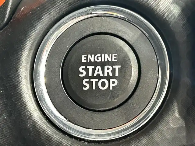 スズキ ハスラー HYBRID X 愛知県 2020(令2)年 5.5万km バーミリオンオレンジ/ガンメタリック2トーン ２トーンカラー　/純正９インチナビ　/(Bluetooth/フルセグTV/CarPlay/CD・DVD再生/FM/AM/USB)/アラウンドビューモニター　/デュアルカメラブレーキサポート　/シートヒーター　/ＬＥＤヘッドライト　/パーキングセンサー　/レーンキープアシスト　/アイドリングストップ/横滑り防止/ステアリングスイッチ/プッシュスタート/　　-スマートキー/USB接続