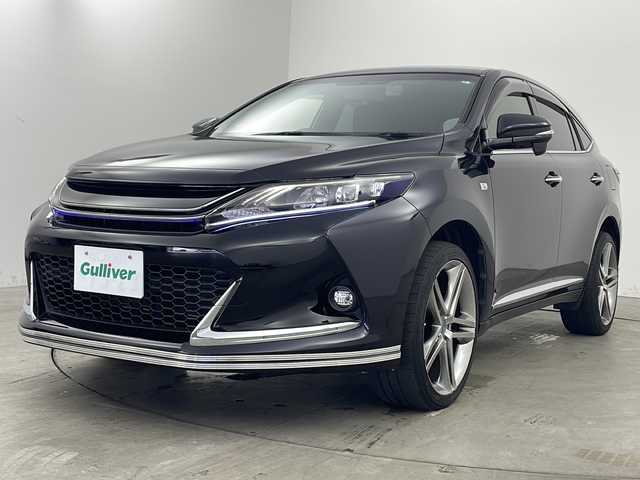 トヨタ ハリアー エレガンス G’s 兵庫県 2015(平27)年 4.1万km スパークリングブラックパールクリスタルシャイン ・アルパイン9インチナビ/Bluetooth/CD/DVD/TV/・バックカメラ/・ビルドインETC/・前方ドライブレコーダー/・寒冷地仕様/・ステアリングスイッチ/・横滑り防止装置/・盗難防止装置/・ハーフレザーシート/・パワーシート（D席）/・LEDオートライト/・フォグランプ/・社外20インチアルミホイール/・社外フロアマット/・MTモード付AT/・社外テールランプ/・アルパインツィーター/・プッシュスタートボタン/・スマートキー/・W＋サイドエアバッグ/・カーテンエアバッグ