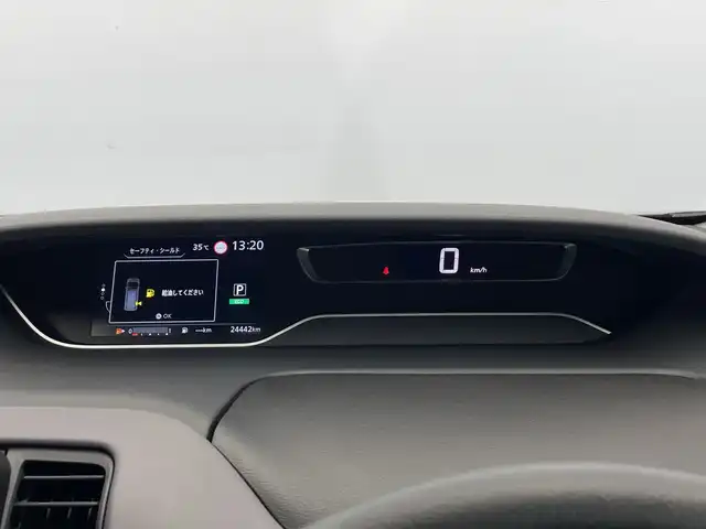 日産 セレナ ハイウェイスター V 栃木県 2020(令2)年 2.5万km ダイヤモンドブラック 純正10インチナビ/(Bluetooth/CD/DVD/フルセグTV/MSV)/全方位カメラ/プロパイロット/コーナーセンサー/ETC/ドラレコ/禁煙車/両側パワスラ/衝突軽減ブレーキ/後席モニター/オートライト/LEDヘッドライト/横滑り防止装置/フォグランプ/スマートキー/プッシュスタート/ステアリングスイッチ/革巻きステアリング/ウィンカーミラー/電動格納ミラー/純正16インチアルミホイール/純正フロアマット