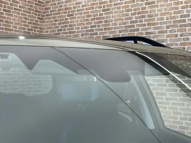 スバル フォレスター スポーツ 岩手県 2023(令5)年 2.5万km 緑Ｍ オータムグリーンメタリック（TAP）/ワンオーナー/４WD/1.8Lターボ/専用ダンパー・コイルスプリング/ルーフレール/アイサイト/プリクラッシュブレーキ/全車速追従機能付きクルーズコントロール/ツーリングアシスト/アクティブレーンキープ/エマージェンシーブレーキレーンキープアシスト/AT誤発進抑制制御/スバルリヤビークルディテクション/ドライバーモニタリングシステム/ステアリング連動ヘッドランプ/コーナーセンサー/アダプティブドライビングビーム/スマートリヤビューミラー/フロント・サイドビューモニター/パワーリヤゲート/パドルシフト/ウルトラスエード・本革コンビシート/パワーシート（前席）/シートヒーター（前席・後席左右）/ステアリングヒーター/カロッツェリアナビ/フルセグTV/ETC/純正18インチアルミホイール