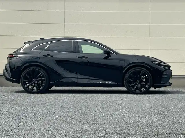 トヨタ クラウン スポーツ Z 茨城県 2024(令6)年 2.3万km ブラック ワンオーナー/純正12.3インチディスプレイオーディオ/純正21インチアルミホイール/パノラマルーフ/パノラミックビューモニター/トヨタチームメイト/アドバンスドパーク/パーキングサポートブレーキ/トヨタセーフティセンス/ハンズフリーパワーバックドア/デジタルインナーミラー/レーダークルーズコントロール/ブラインドスポットモニター/オートマチックハイビーム/ビルトインETC2.0/AC100V/レザーシート/シートヒーター/ベンチレーションシート/ハンドルヒーター